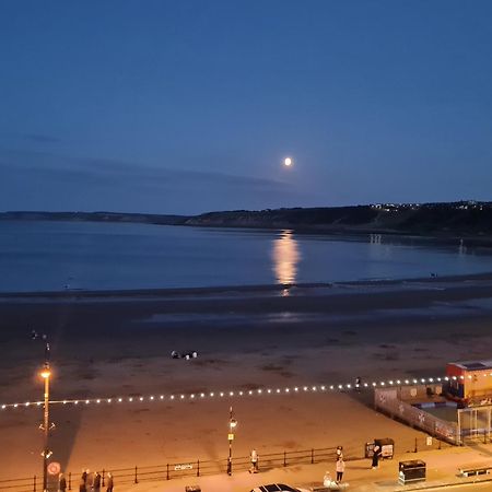 Yorkshire Rose - 2 Bed Apartment Sleeps 6 Scarborough Bagian luar foto